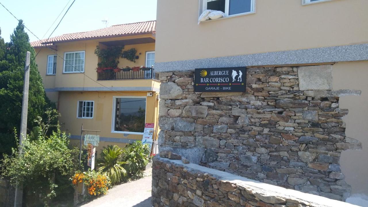Albergue O Corisco Редондела Екстериор снимка